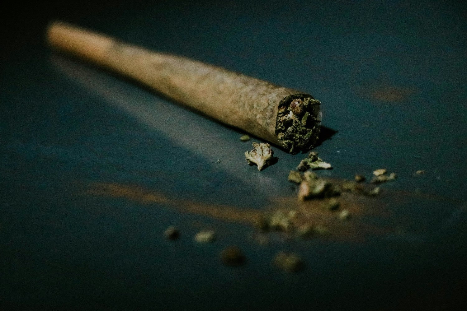 does rolling tobacco expire Do Papers Expire? How Long Do Joints Last?
