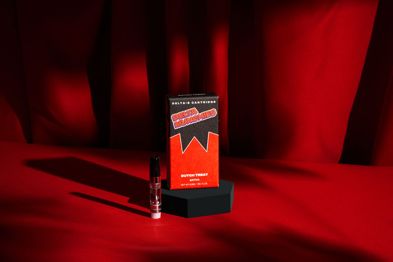 Delta Munchies dutch treat delta 8 1000mg cartridge on a red background